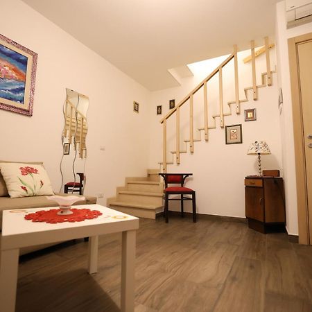Appartamento PANTA REI 2 Mola di Bari Exterior foto